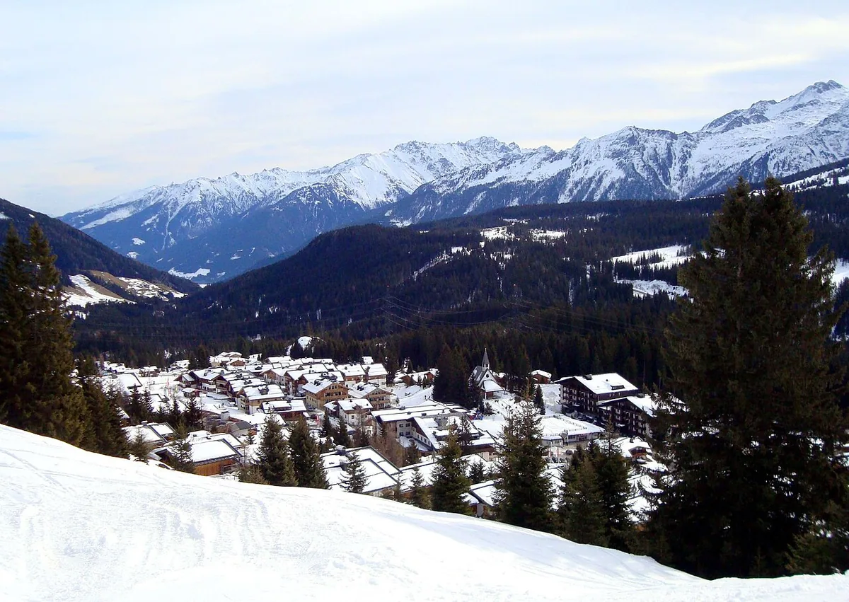 Königsleiten, Autriche. Photo : Miebner (CC0) ; redimensionnée et convertie en WebP.